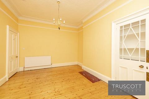 24 East Trinity Road, Edinburgh, EH5 3DJ
