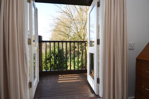 2 bedroom apartment for sale, Earls Manor Court, Winterbourne Earls, Salisbury, Wiltshire, SP4