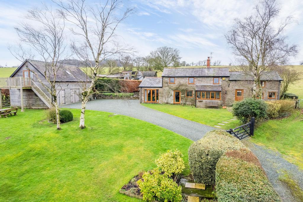 Leighton, Welshpool SY21 4 bed detached house for sale £595,000