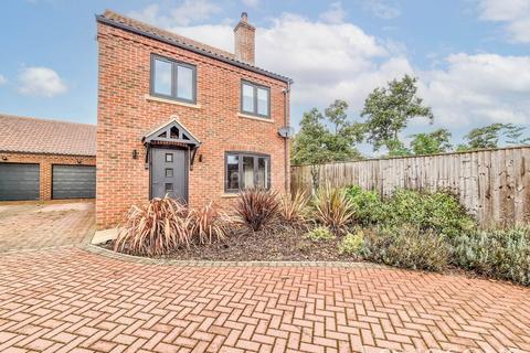 3 bedroom detached house for sale, Bishop Drive, Brandon Road, Swaffham