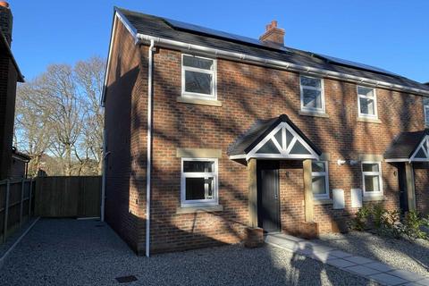 3 bedroom semi-detached house for sale - BH10 BOURNEMOUTH, Dorset