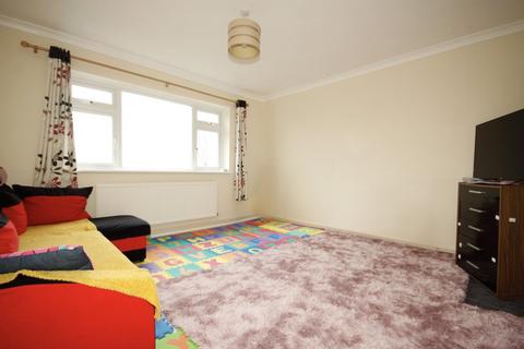 2 bedroom flat for sale, Hollybank Hill, Sittingbourne
