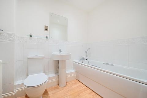 49 Bath Place, Winchester, SO22 5HH