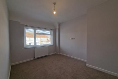 3 bedroom semi-detached house to rent, Lydia Road, Walmer, CT14