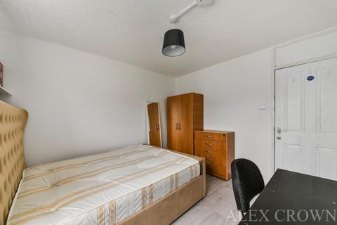 5 bedroom flat to rent - Hoe Street, Walthamstow