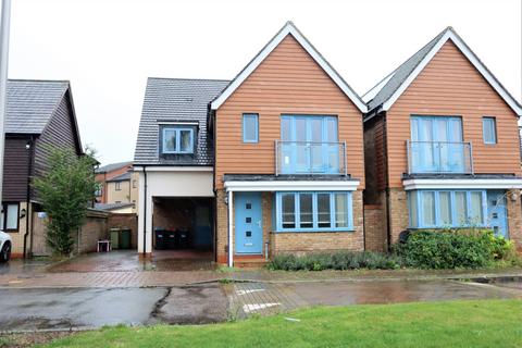 3 bedroom detached house to rent, Bewdley Grove, Milton Keynes MK10