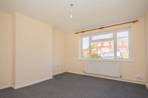 65 Drayton Road, Irthlingborough, Wellingborough, NN9 5TA