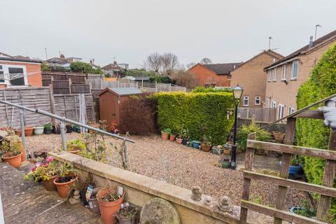 7 Drayton Place, Irthlingborough, Wellingborough, NN9 5TD