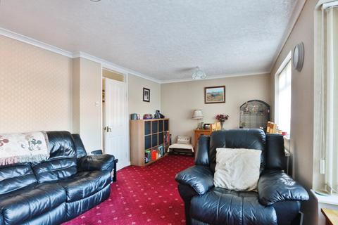 21 Back Lane, Burstwick, Hull, HU12 9EG