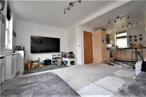 2 bedroom apartment for sale, Rowhill Road, Swanley