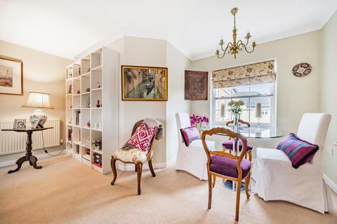 2 bedroom flat for sale, Chipping Norton,  Oxfordshire,  OX7