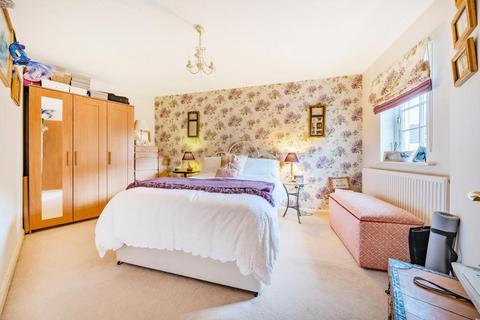 2 bedroom flat for sale, Chipping Norton,  Oxfordshire,  OX7