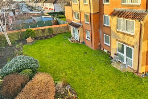 1 bedroom apartment for sale - Albion Court, Anlaby Common, Hull,  HU4 7PL
