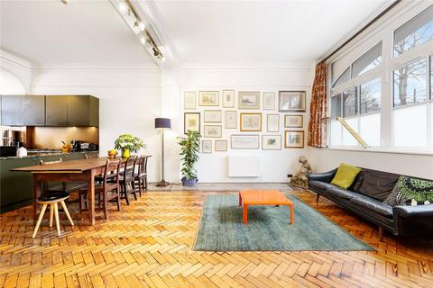 5 bedroom end of terrace house for sale, Mitchell Street, EC1V