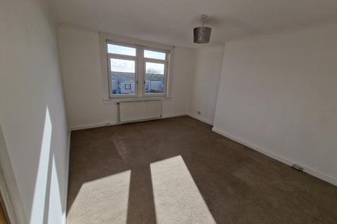 2 bedroom flat to rent, Dorlin Road, Stepps, Glasgow, G33