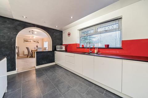 6 Ash Tree Road, Hyde, SK14 4EP