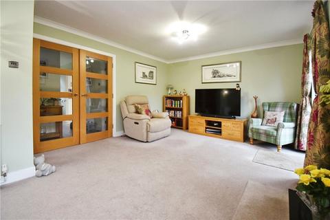 16 Benedict Close, Romsey, SO51 8PN