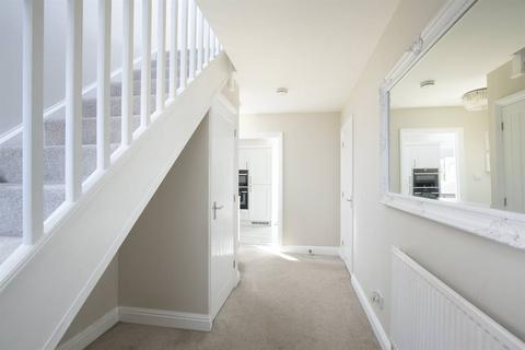 4 bedroom detached house for sale, Bartlett Drive, Whitstable