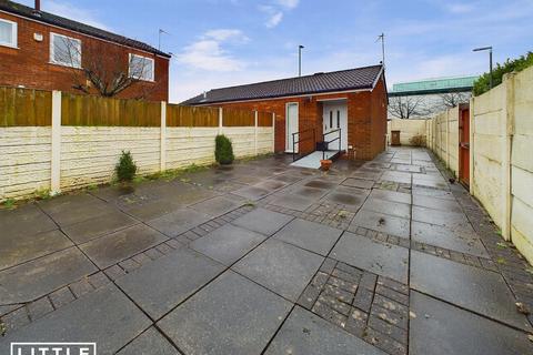 2 bedroom bungalow for sale, Burnell Close, St. Helens, WA10