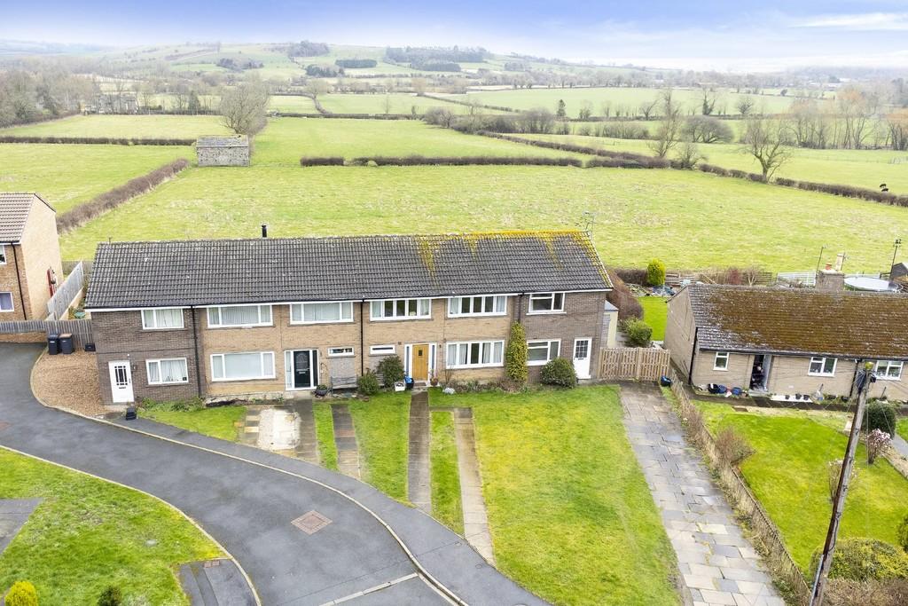 Kingsway, Huby, Leeds 2 bed end of terrace house for sale £245,000