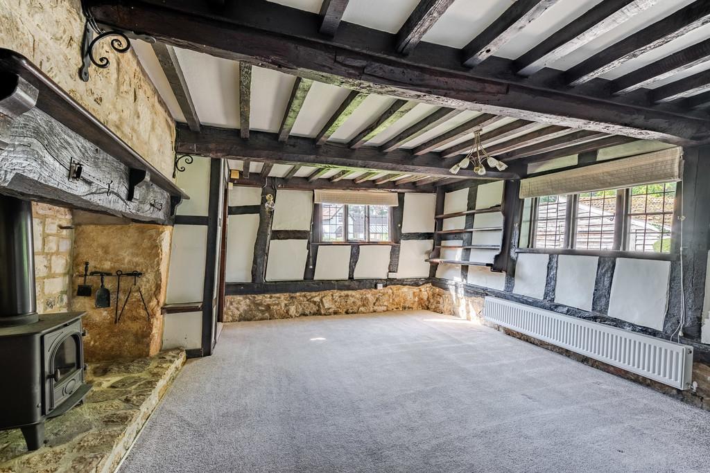 Upton St. Leonards, Gloucester 5 bed farm house to rent £3,750 pcm (£