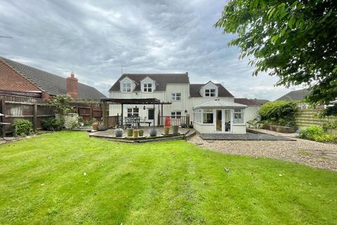 4 bedroom detached house for sale, Basin Road, Outwell