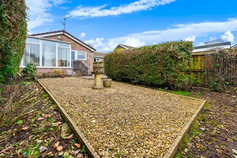 2 bedroom detached bungalow for sale, Caer Graig, Radyr