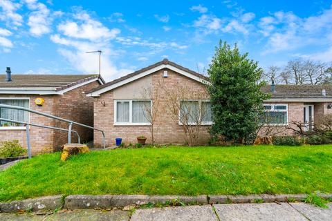 2 bedroom detached bungalow for sale, Caer Graig, Radyr