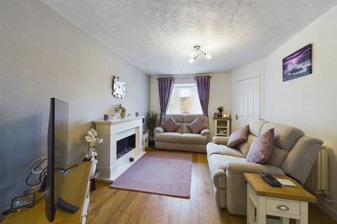 3 bedroom detached house for sale, Thornhill Close, Broughton