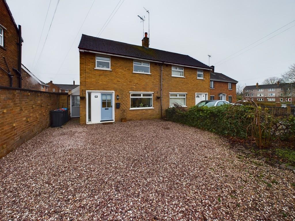 Alder Grove, Hoole 3 bed semidetached house for sale £260,000