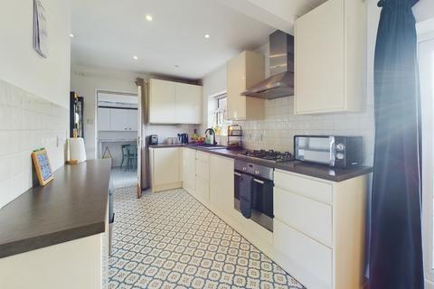 30 Alder Grove, Hoole, Chester, CH2 3EU
