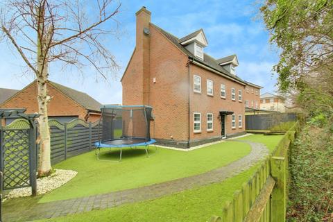 5 bedroom detached house for sale - Tortworth Road, Blunsdon St Andrew