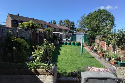 3 bedroom terraced house for sale, Melbourne Avenue, Burton-on-Trent