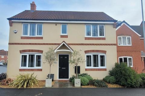1 Adkins Close, Stretton, Burton-on-trent, DE14 2FH