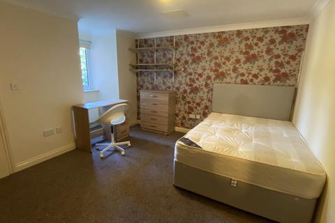 2 bedroom flat to rent, Richmond Gardens, Southampton