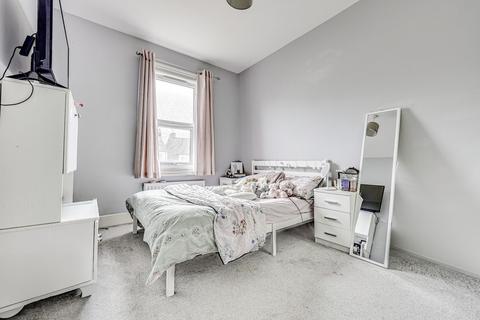 2 bedroom flat for sale - Grosvenor Road, Westcliff-on-Sea