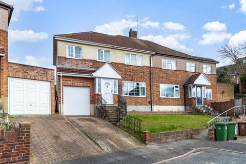 4 bedroom semi-detached house for sale, Brasted Close, Bexleyheath