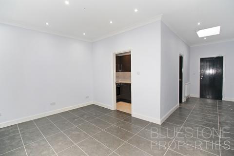 1 bedroom apartment to rent, Trinity Road, Tooting Bec
