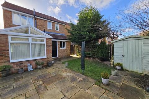 3 bedroom detached house for sale, Meadowbank, Dudley