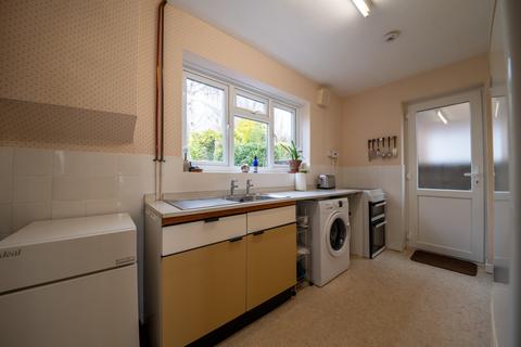 21 Old Hay Close, Sheffield, S17 3GP