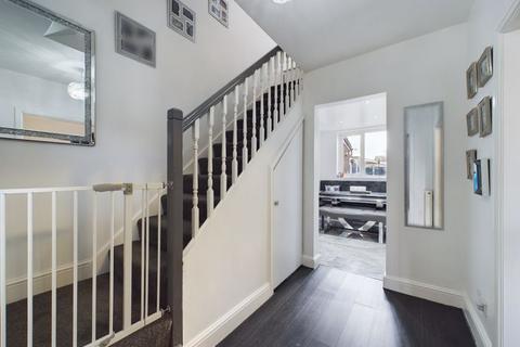 101 Guildford Grove, Middleton, Manchester, M24 2WX