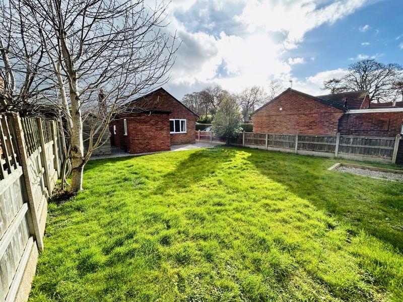 Rhodfa Wen, Llysfaen 2 bed detached bungalow for sale £184,950