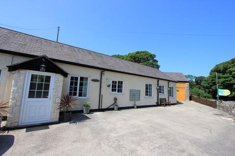 3 bedroom detached bungalow for sale, Colwyn Road, Llandudno