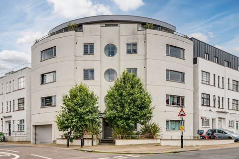 2 bedroom apartment for sale, Catford Hill, London