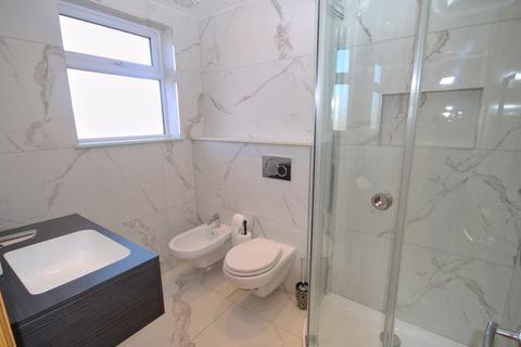 23 Colwyn Avenue, Perivale, Greenford, UB6 8JY