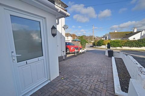 Bay Tree House Lower Redannick, Truro, TR1 2JW