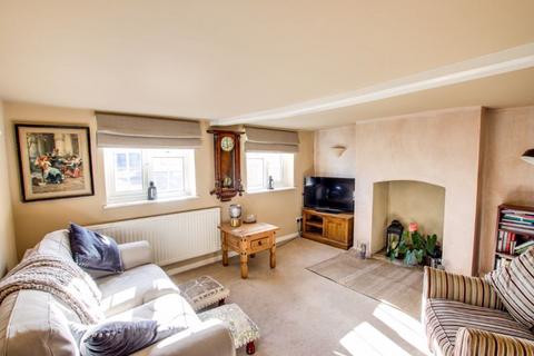 74 Frome Road, Southwick, Trowbridge, BA14 9QQ