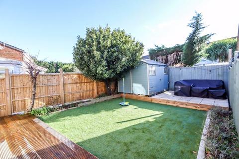 24 Cherryhay, Clevedon, BS21 5EH