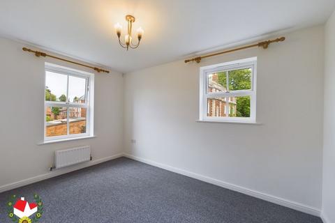 38 The Courtyard, Gloucester, GL1 3PS