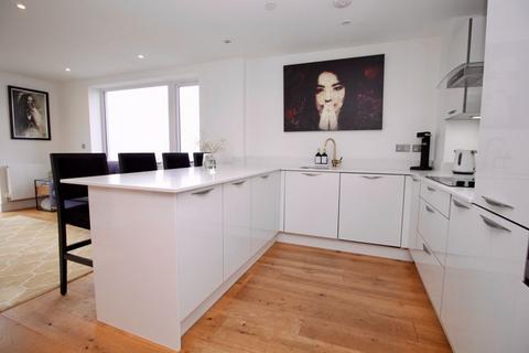 2 bedroom apartment for sale - Maritime Walk, Southampton SO14
